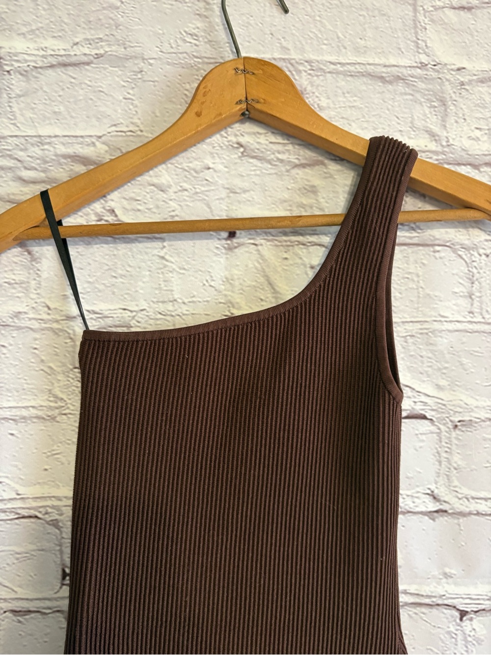 Babaton One-Shoulder Ribbed Bodycon Mini Dress - Picture 14 of 15